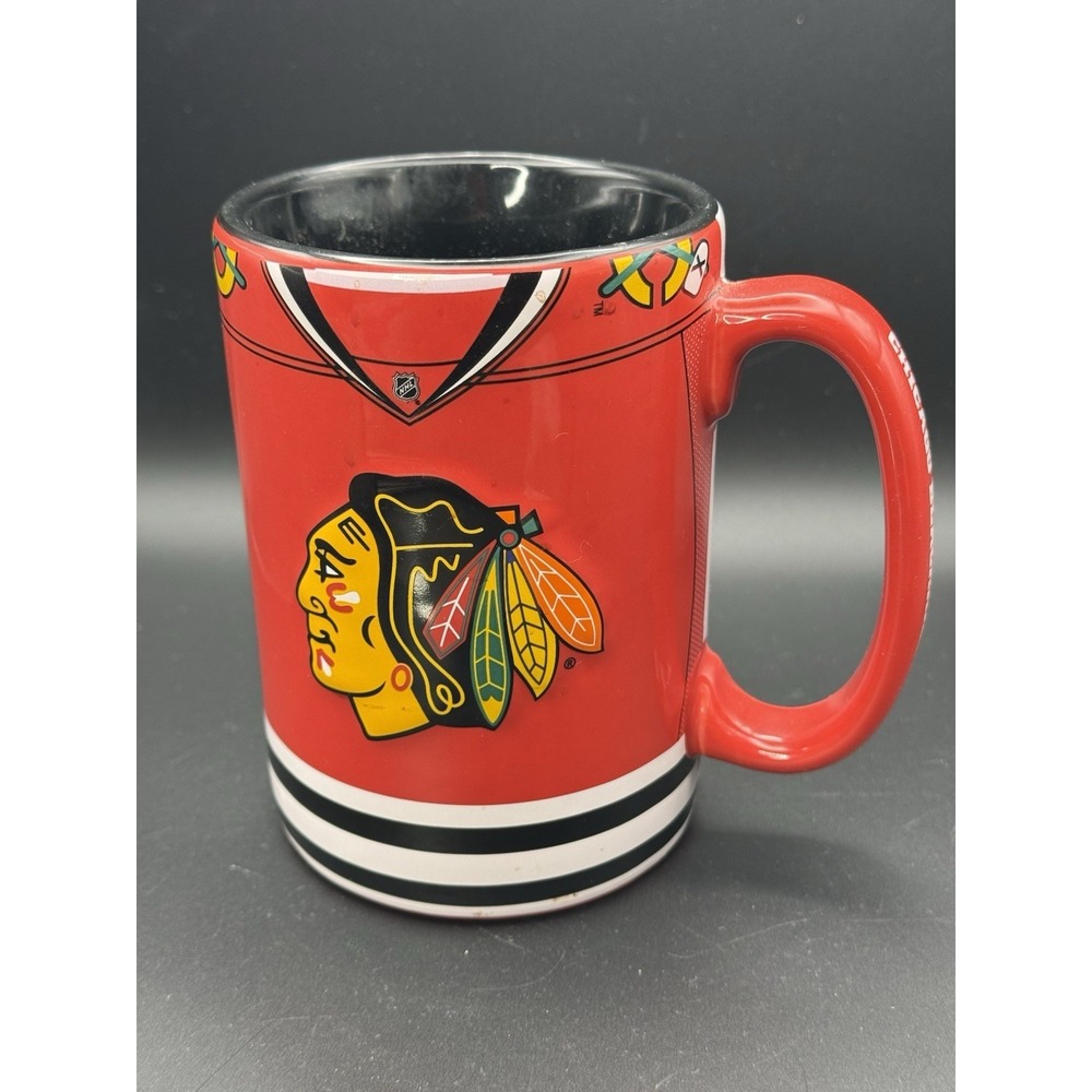NEW Chicago Blackhawks NHL Jersey Mug 20oz Ceramic Mega Sculpted Boelter Brand